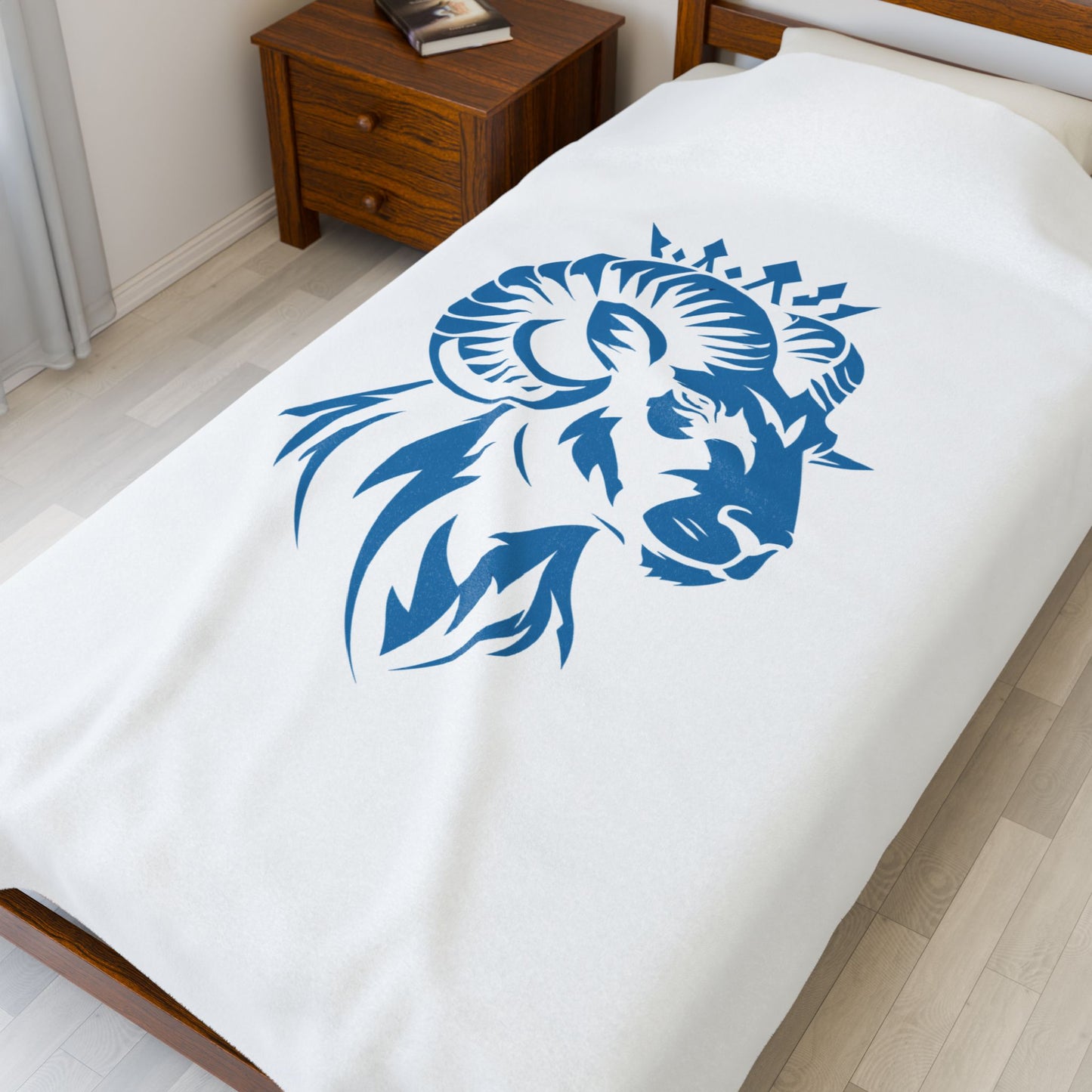 GVA Spirit Animal Velveteen Plush Blanket – Ultra-Soft, Warm & Durable for Home & Gifts