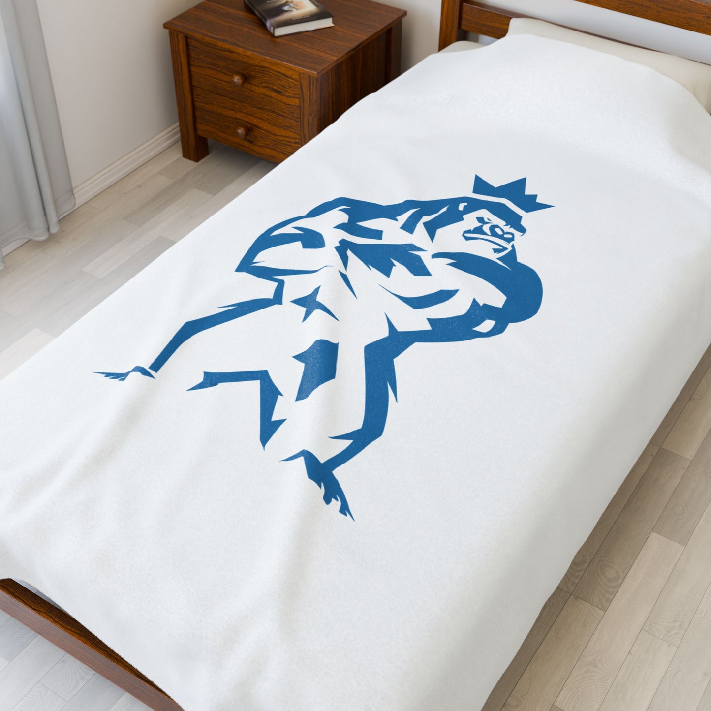 GVA Spirit Animal Velveteen Plush Blanket – Ultra-Soft, Warm & Durable for Home & Gifts