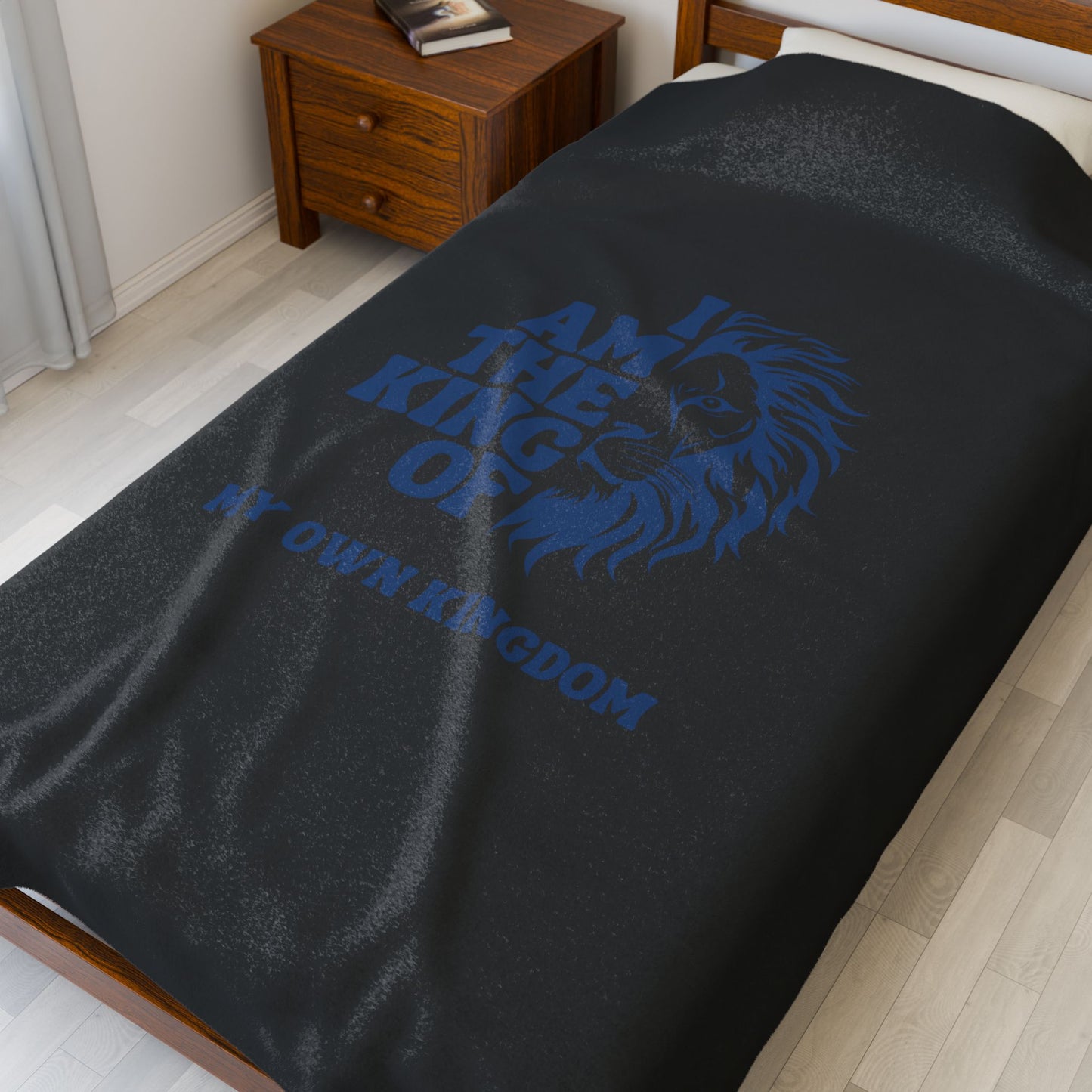 King Design Velveteen Plush Blanket – Ultra-Soft, Warm & Durable for Home & Gifts